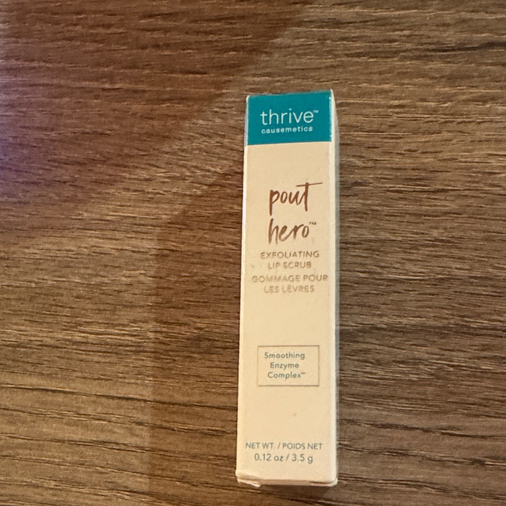 Thrive Causemetics Pout Hero Lip Scrub - NIB